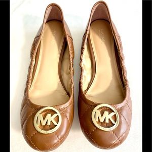 Like New Michael Kors Quilted Leather Ballet Flats 9.5